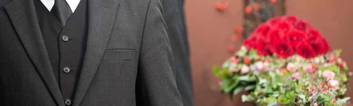 Bestatter & Pietäten in Hungen